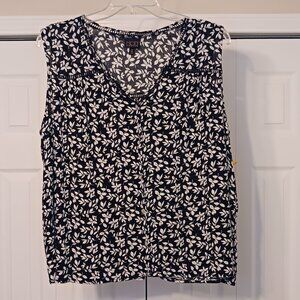 #214 3/$18 - MOD Black/White Button Down Tank Top Size 2X